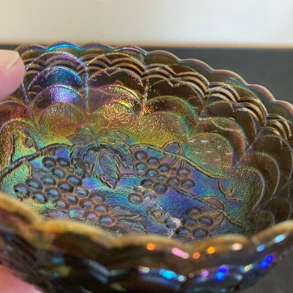 Vintage Imperial Berry/ Candy Bowl Scalloped Dessert Small - Picture 1 of 8